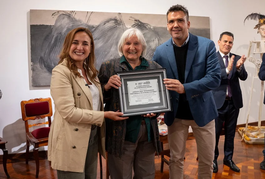 Prunotto-Hilda-Zagaglia_ prensa Legislatura