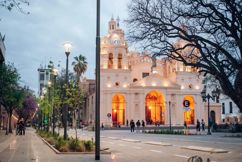 Córdoba-turismo-centro-catedral-07_ prensa Municipalidad
